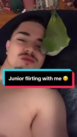 Spring is mating season for quakers btw 🫣🫣 #fyp#quakers#freakyness#brinitgur#junior#flirting#mrstealyogirl