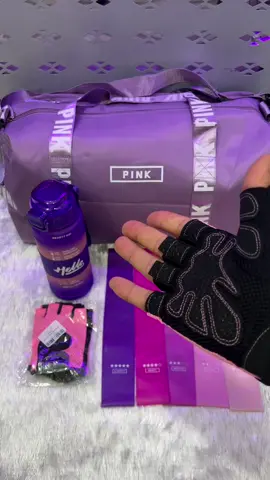 أنت رياضية وتستاهلي باك كامل يرافقك في كل تمريناتك؟ 🥰 باك Hello الرياضي النسائي فيه كلشي تحتاجيه: حذاء أنيق، كابا واسعة، ليڤين مريح، وحبل مقاومة لتمارين فعّالة! اطلبيه اليوم والتوصيل متوفر لكل الولايات! 🚚 راسلينا في الخاص واحصلي على باكك الخاص 💪 #منتجات_رياضية #اناقة_انثى #Fitness #motivation #نساء #algerienne🇩🇿 #ماله_حل_الشعب_الصيني😂😂 