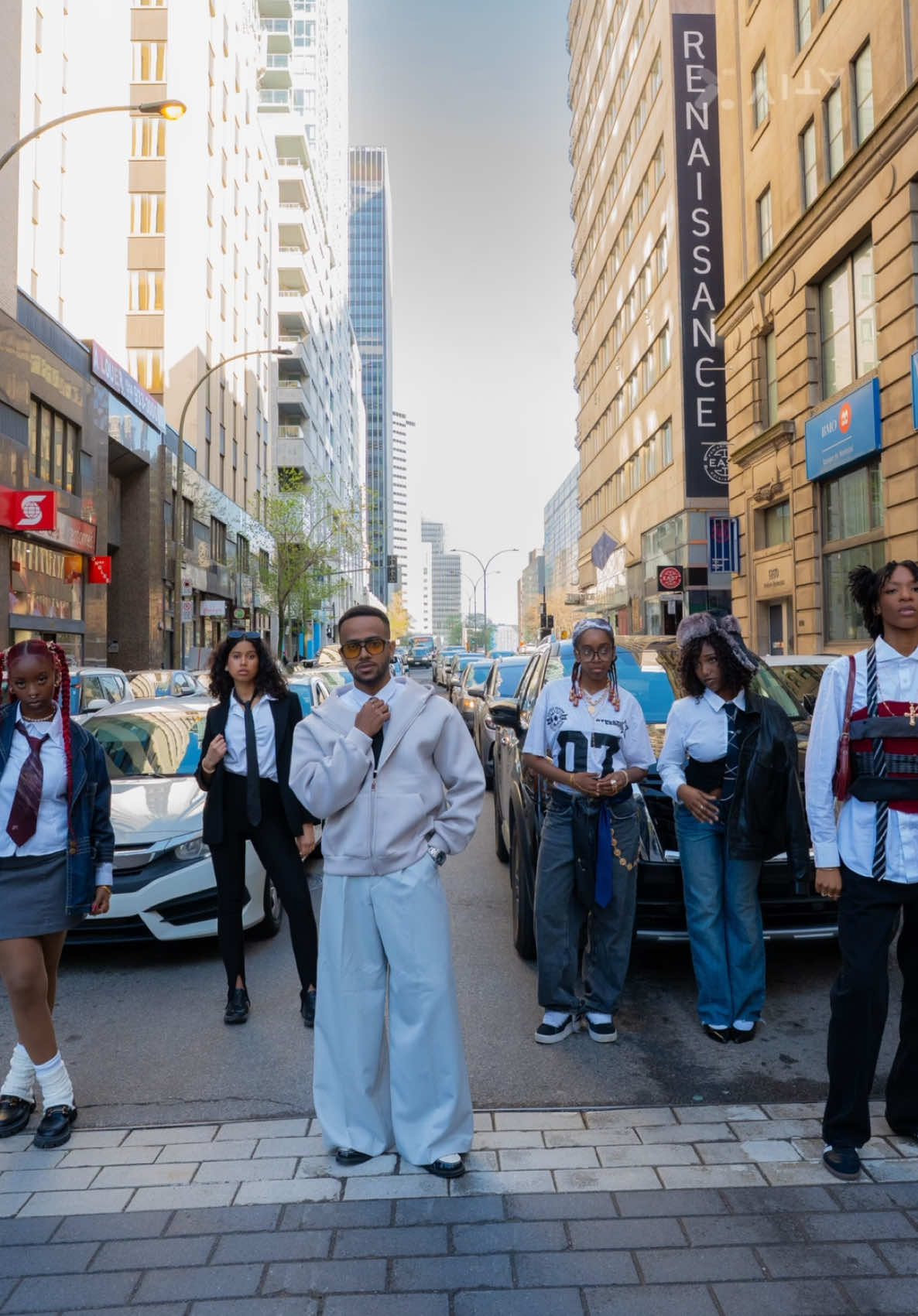 Do you live in mtl? Wanna make fashion content with new people? 😮‍💨 DM me on instagram to be added to the gc!! (IG: Taichachloe) #mtlcreators #fashionmtl #fashioncollab #fashioncontentcreators #fyp #mtltiktok #fashion #OOTD 