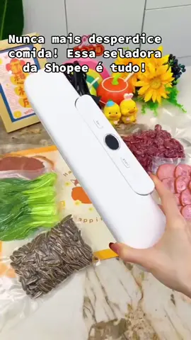 Achadinho de cozinha que parece de filme Mas foi da Shopee e baratinha! #vidacozinha #produtosvirais #shopeefinds #cozinhaviral #achadosshopee #gadgetsuteis #tiktokbrasil 