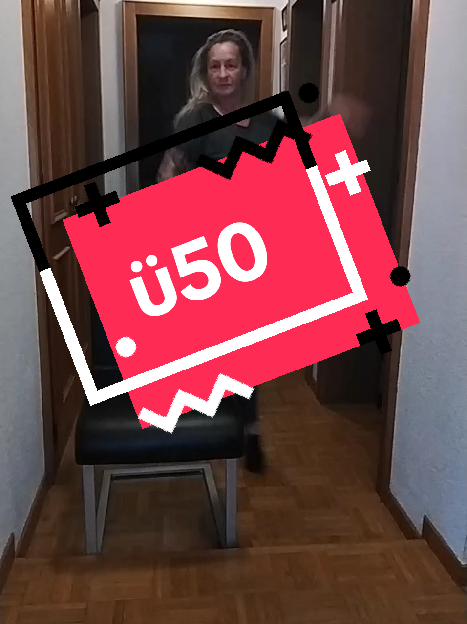einfach mal mit ü50 probiert sexy zu sein 🤣🤣