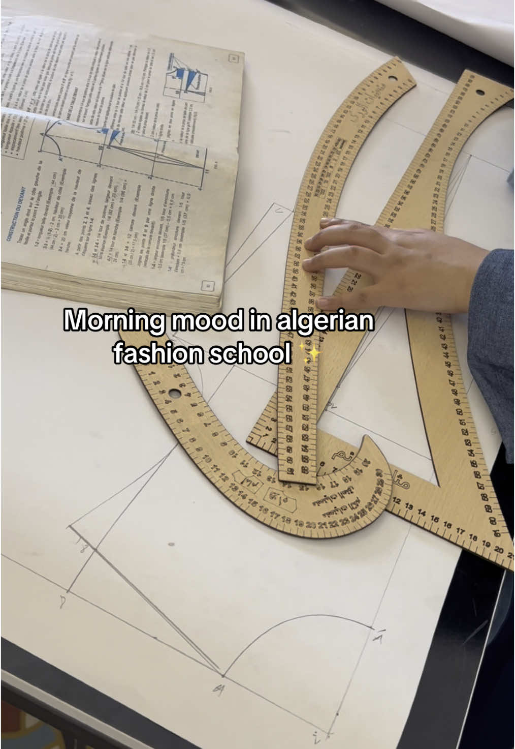 Soyez les bienvenus pour plus d'informations contactez-nous numéro de téléphone  📞 07 75061419 #formation #algerie #dz #fashion #fashionschool #