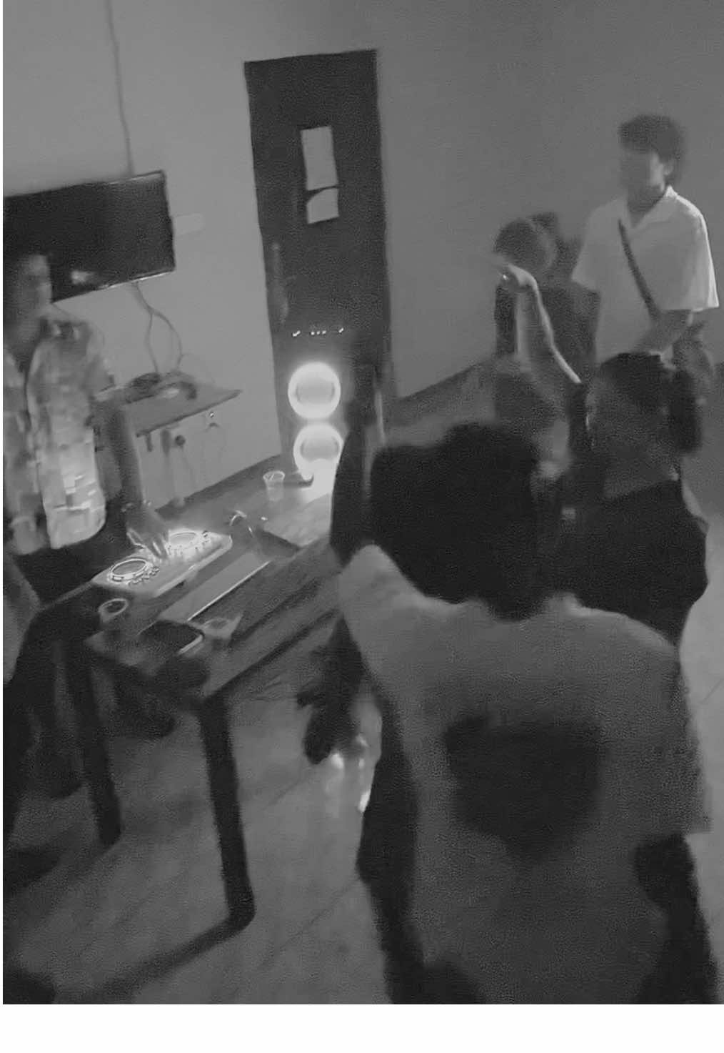 #viral #viralvideo #2025 #explore #explore #vibe #fyp #instagram #progressivehouse #instagood #srilankan_tik_tok🇱🇰 #friendship #capcut #ceylon_tik_tok #explorepage #privateparty