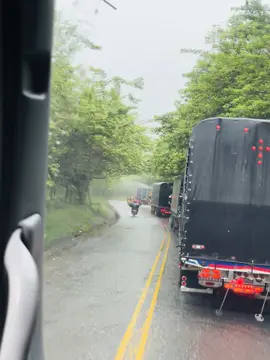 🥹🫡🙏🏻🫂🚛🛫 #solocarroslindos😍 #almejorestilocamionero #camionerosporelmundo #camionerosdelsur❤❤😍 #turbosconestilo💥🚛😎 #ruta25condiosylavirgen #viralvideotiktok #vallenato #somosedicionespecial😎 #maleterosdecorazon💙🚛 #paperosdecorazon🥔❤️ @HAROLD 