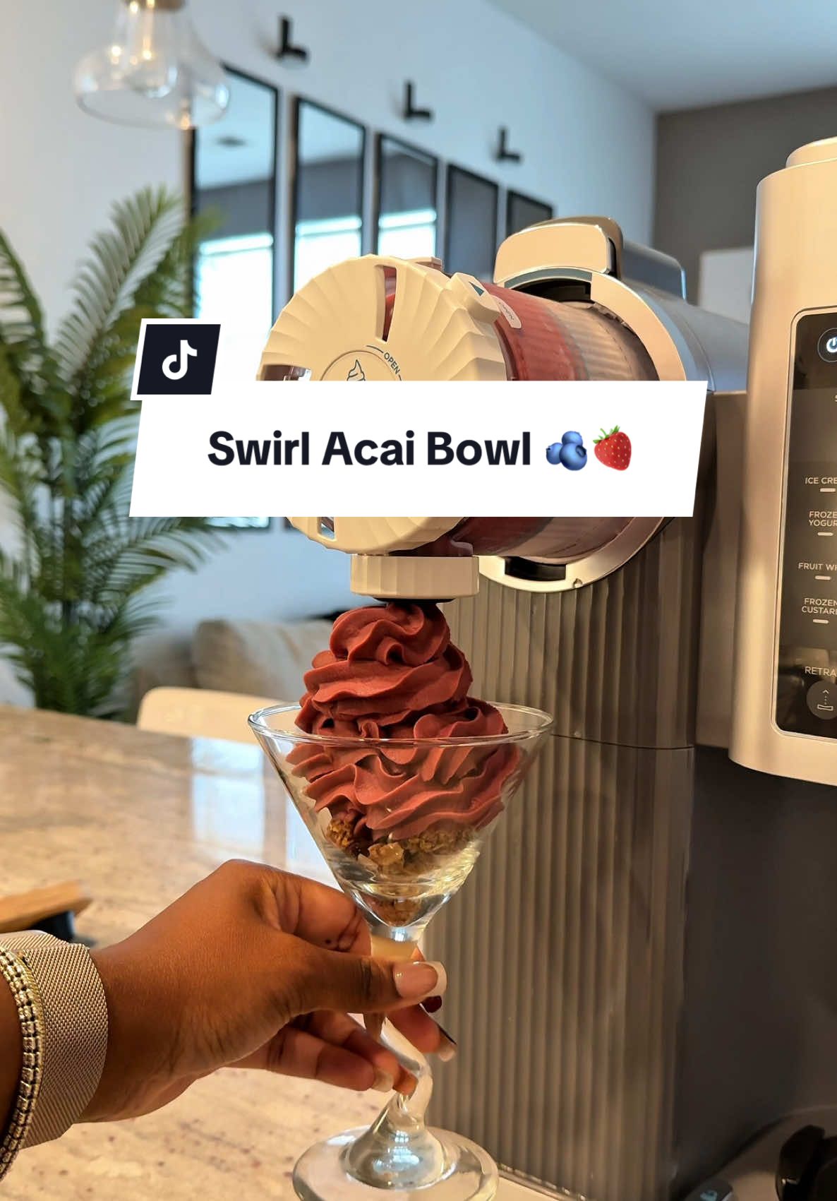 Your favorite boujee acai bowl & toppings, at home. 🫐🥝🍓 #NinjaSwirl 📸: @Days with Dae 