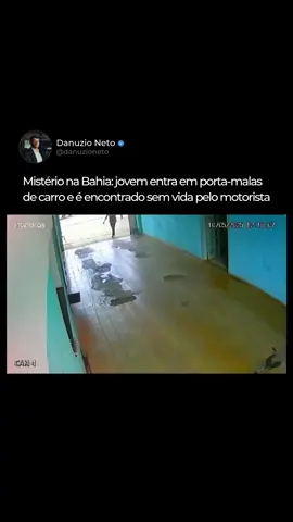 Um mistério tem intrigado a Polícia Civil da Bahia no município de Barreiras. Um jovem foi encontrado sem vida dentro do porta-malas de um carro no domingo (11) pelo próprio dono do veículo. A vítima foi identificada como Thiago Foloni Silva, de 29 anos, natural de São Benedito, no Ceará. Siga o @profdanuzioneto para mais informações #brasil #mistério #policia #assustador #terror #noticias #noticia
