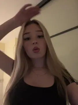 buy the lashes so i can get paid xxx#fyp #foryoupag #lashes #tiktokshop #buynow #clusterlashes 