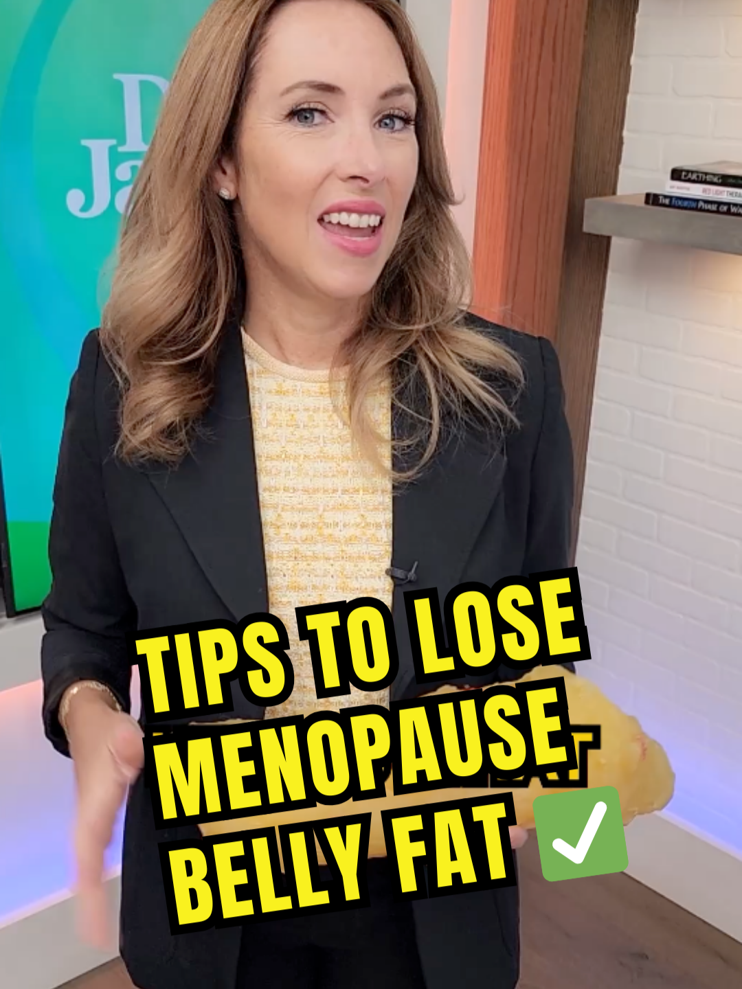 Tip to Lose Menopause Belly Fat ✅ Struggling to lose menopause belly fat? Dr. Janine shares her top tip to help you slim down and feel your best during this stage of life. #bellyfat #menopause