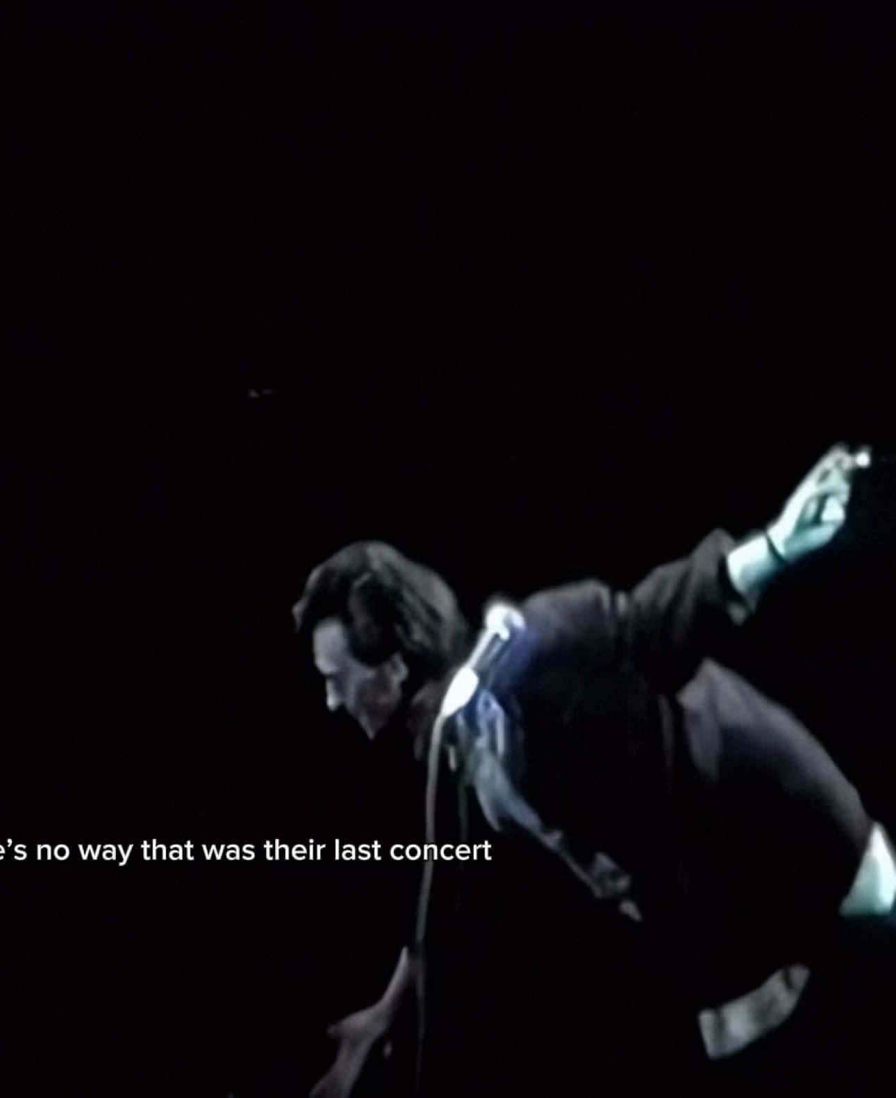 i cried 🥀 #morrissey #thesmiths #johnnymarr #andyrourke #mikejoyce 