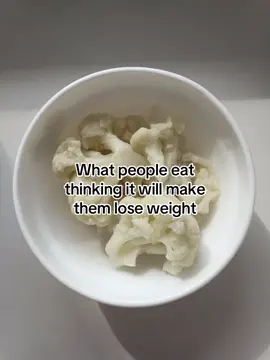 𝐄𝐚𝐭 𝐡𝐞𝐚𝐥𝐭𝐡𝐢𝐞𝐫 𝐧𝐨𝐭 𝐥𝐞𝐬𝐬!! 🤍 the first example will actually slow your metabolism! take care 🩷#wonyoungism #🤍🤍 #healthyfood #eatingwhateveriwant #💖 #foryoupagee #fyppp #selflove #confidence #bodygoal #kiwii #iwyluvs #키위 #SelfCare #♡ #fyp #pinterest #🎀🎀🎀 #food 