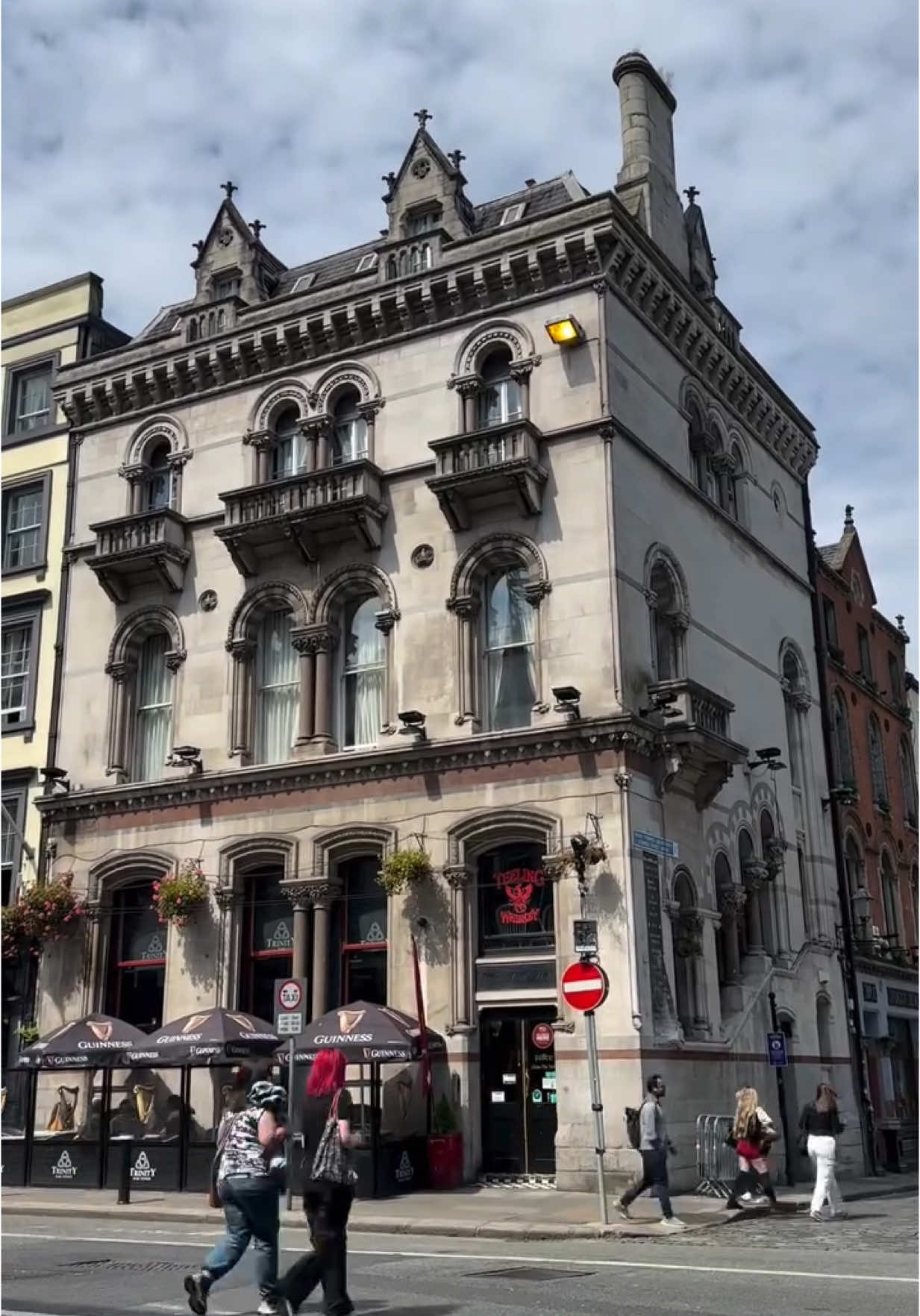 Sunny days in Dublin still☘️🇮🇪☀️  #dublin #ireland #hotel 