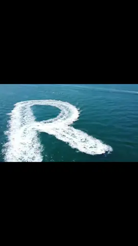 انا عشقت الموج من إسمك وحبيت البحر  حرف R #ر #R #foryou #البحر #fyp #fyp #explore #trending #السعودية #بنات #الرياض_جده_مكه_الدمام_المدينه #التحديث_الجديد #ترند_تيك_توك #ترند 