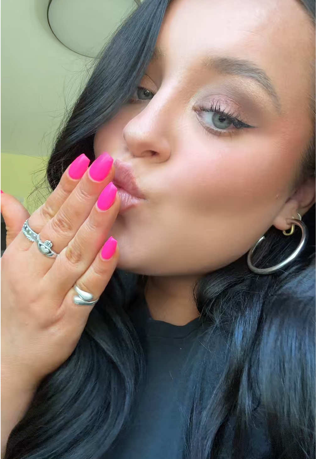 💋 #creatorsearchinsights #makeup #makeuptransformation #glam 