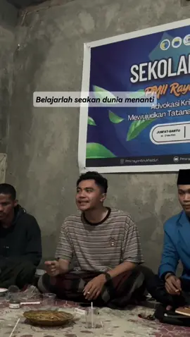 Wacana mahasiswa UIN Mataram tak boleh stagnan. Saatnya berani bergerak, berpikir tajam dan berdampak demi perubahan yang lebih baik dan bermakna 🌻