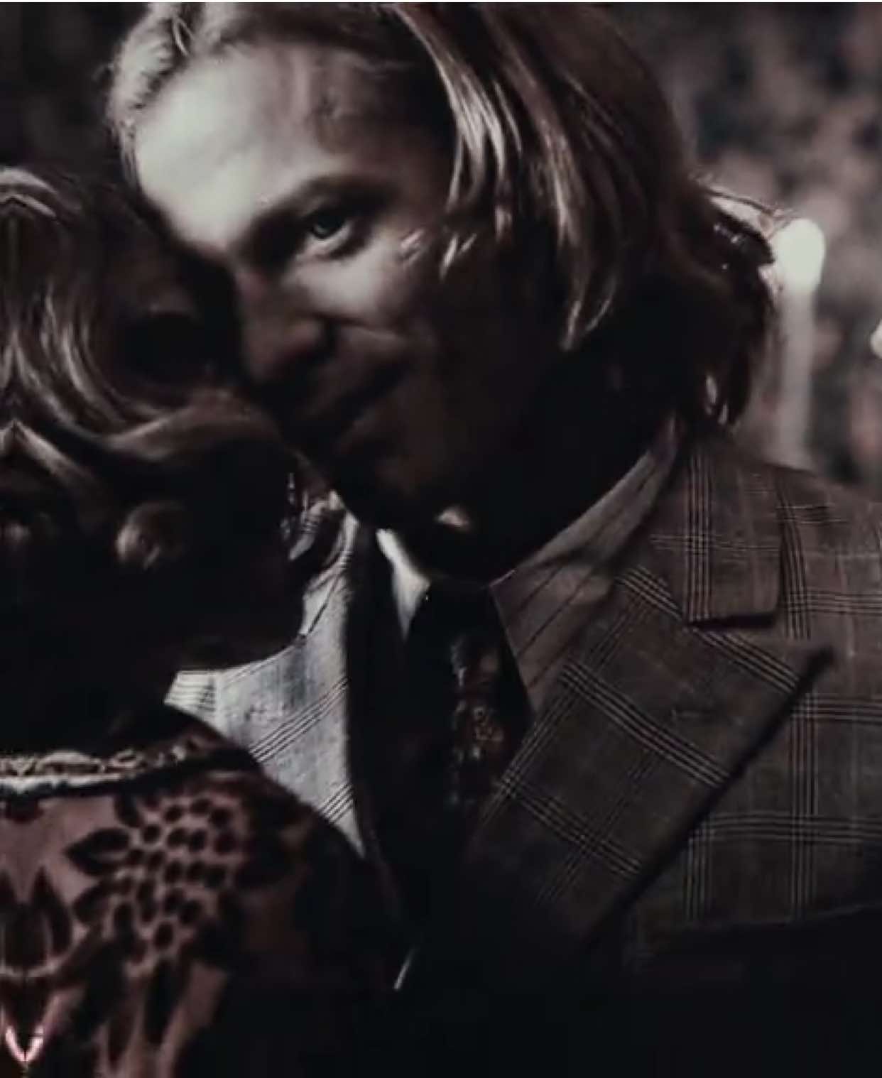 finally started watching iwtv after seeing one of @drkho1d's amazing edits,im already obessed with the show i done finish it in like three days lmaoo,i need season 3 to come alreadyyy #interviewwiththevampire #interviewwiththevampireedit #lestatdelioncourt #lestatdelioncourtedit #iwtv #iwtvedit #lestatiwtv #fyp  @r6ptv @lqveridden  scp:sirenscenes