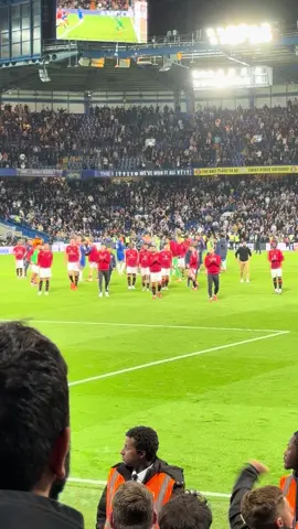 Manchester United players and Ruben Amorim applauding the away end after the 1-0 loss vs Chelsea (A) #manchesterunited #manutd #mufc #ggmu #chelsea #chelseafc #rubenamorim #amorim #brunofernandes #PremierLeague #footballtiktok 