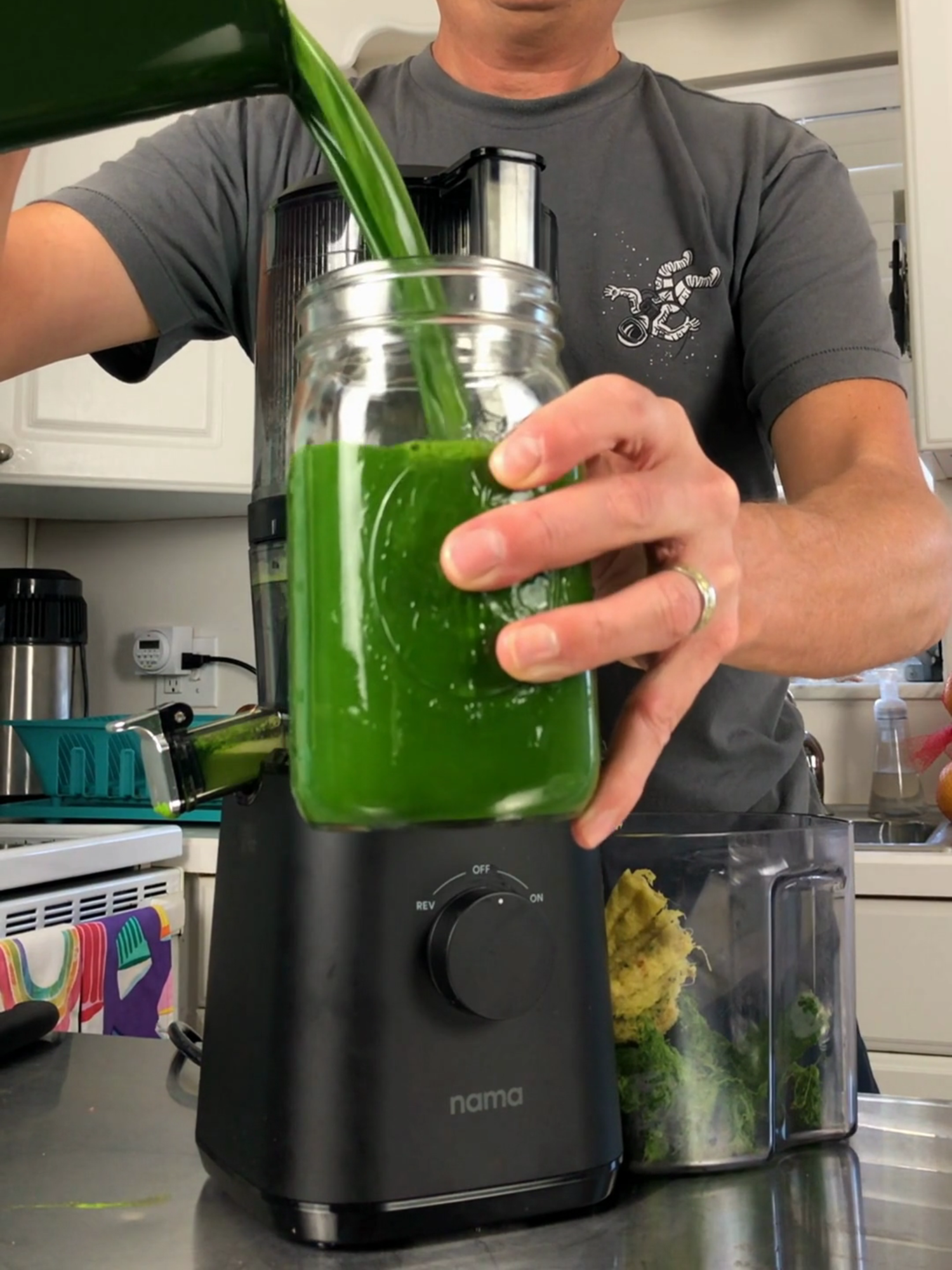 I get a lot of questions about how well the Nama J2 handles kale, herbs, and leafy greens—so I put it to the test. 🥬🍍 Loaded up the hopper with kale, prepped a pineapple, and let it run. No clogging, no backups—just smooth, efficient juicing. The result? 40 ounces of chlorophyll-rich pineapple kale juice that’s as delicious as it is vibrant! Here’s the recipe: 1 bundle of kale 1 whole pineapple The Nama J2 handled it like a champ—hands-free and super efficient, even with tough greens like kale. Now might be a really good time to check this juicer out! ;) Stay Juicy! #kalejuice #pineapplejuice #chlorophylljuice #namaj2 #coldpressjuice #greenjuice #juicingforhealth #juicefeaster #rawvegan #freshjuice #leafygreens #plantbasedpower #stayjuicy #antiinflammatoryjuice #juicinggreens