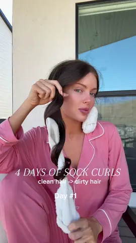 Which results are your favorite??! Day 2 curls were insane😍  #easyhairstyles #brunette #hairinspiration #heatlesscurls #heatlesshair #heatlesscurlsovernight #heatlesscurlsovernight #haircontentcreator #sockcurls #sockcurlsresults 