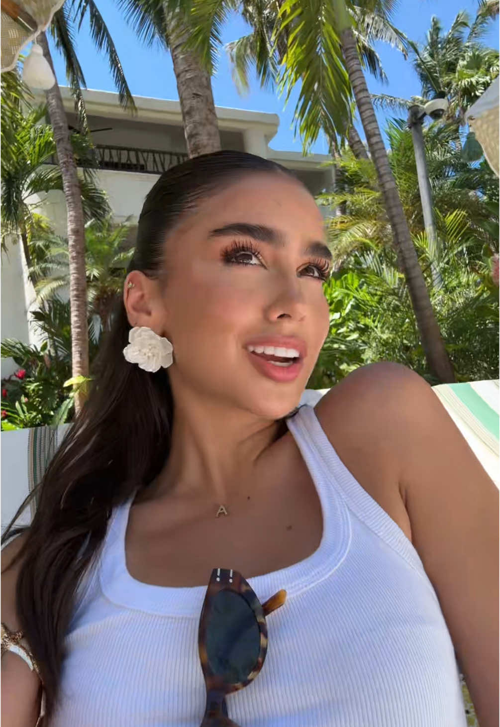 chanclas havaianas, pero si un chulo q solo es mío. <3 🥰🥰