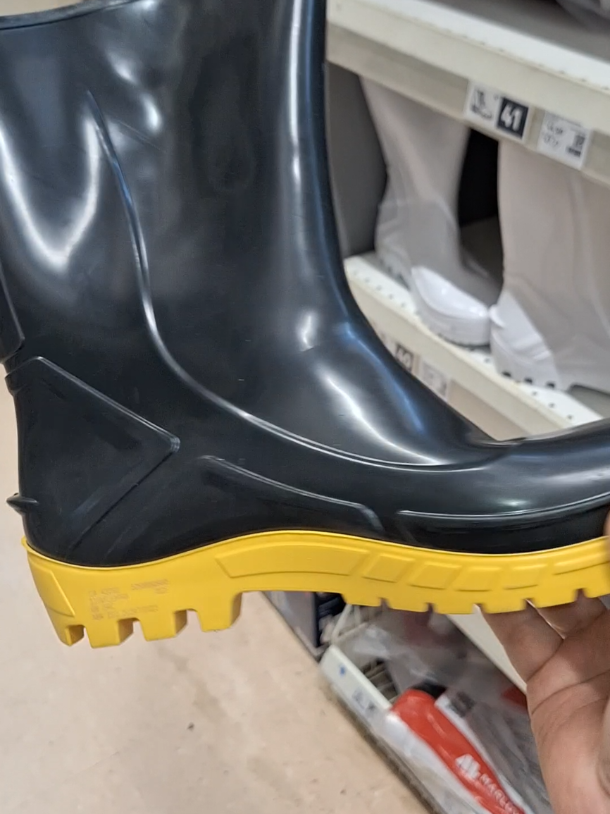 Bota de Chuva Galocha #bota #pvc #botagalocha #botadechuva #galocha #faxina #limpeza 