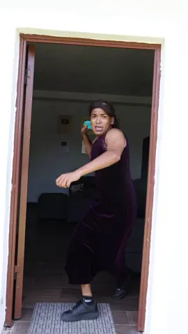 LA CHANCLA DE MAMA LARIN #alfredolarin #parati #elsalvador #mexico #comedia 