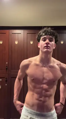 💆‍♂️ #lanadelrey #gym #fyp 