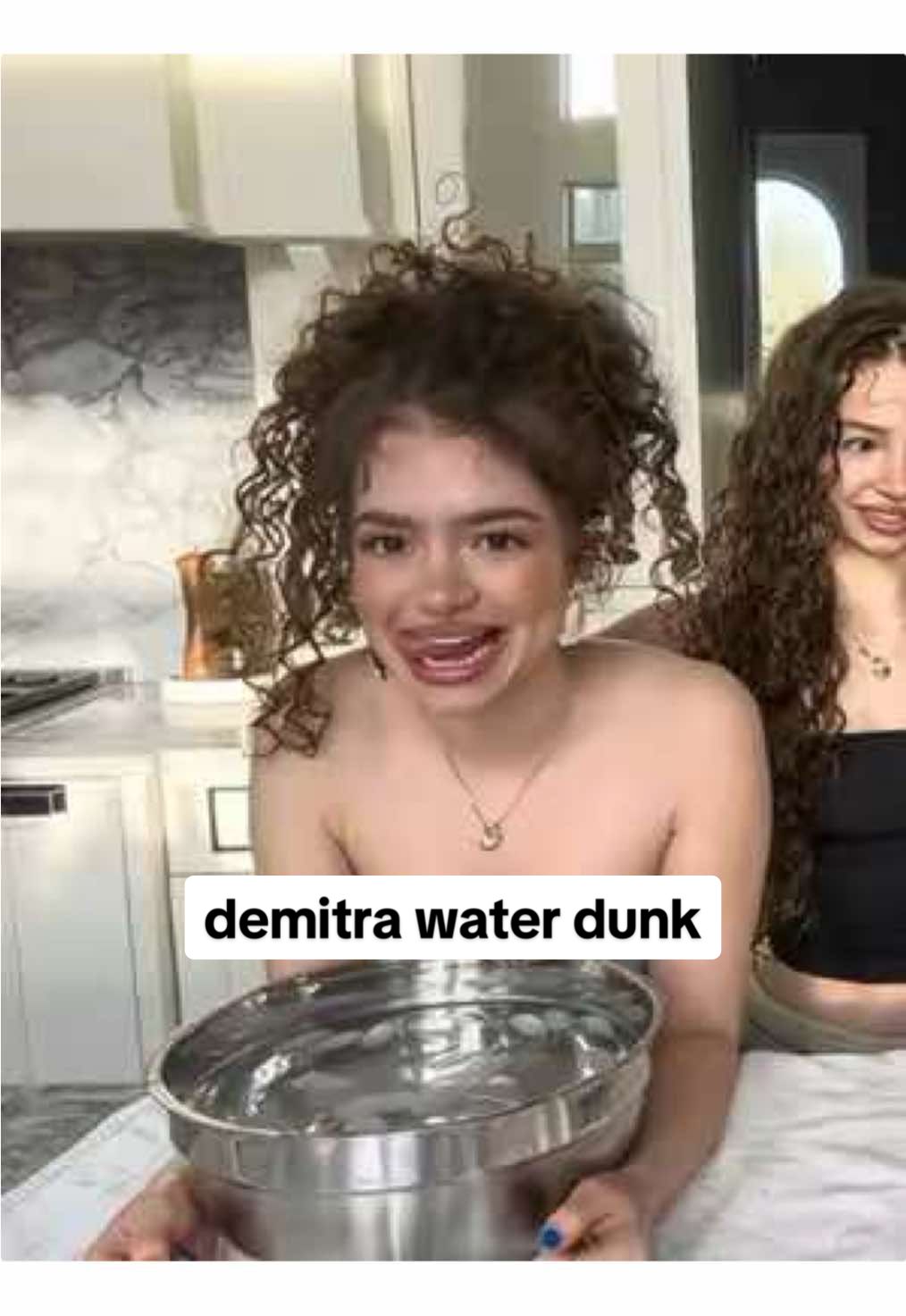 DEMITRA KALOGERAS SCENEPACK WATER DUNK GOOD QUALITY TO USE FOR EDITS #fyp #scenepack #edit #kalogerassistersclips #kalogerassisters #foryou #viral #demitrakalogerasedit #demitrakalogerasedit 