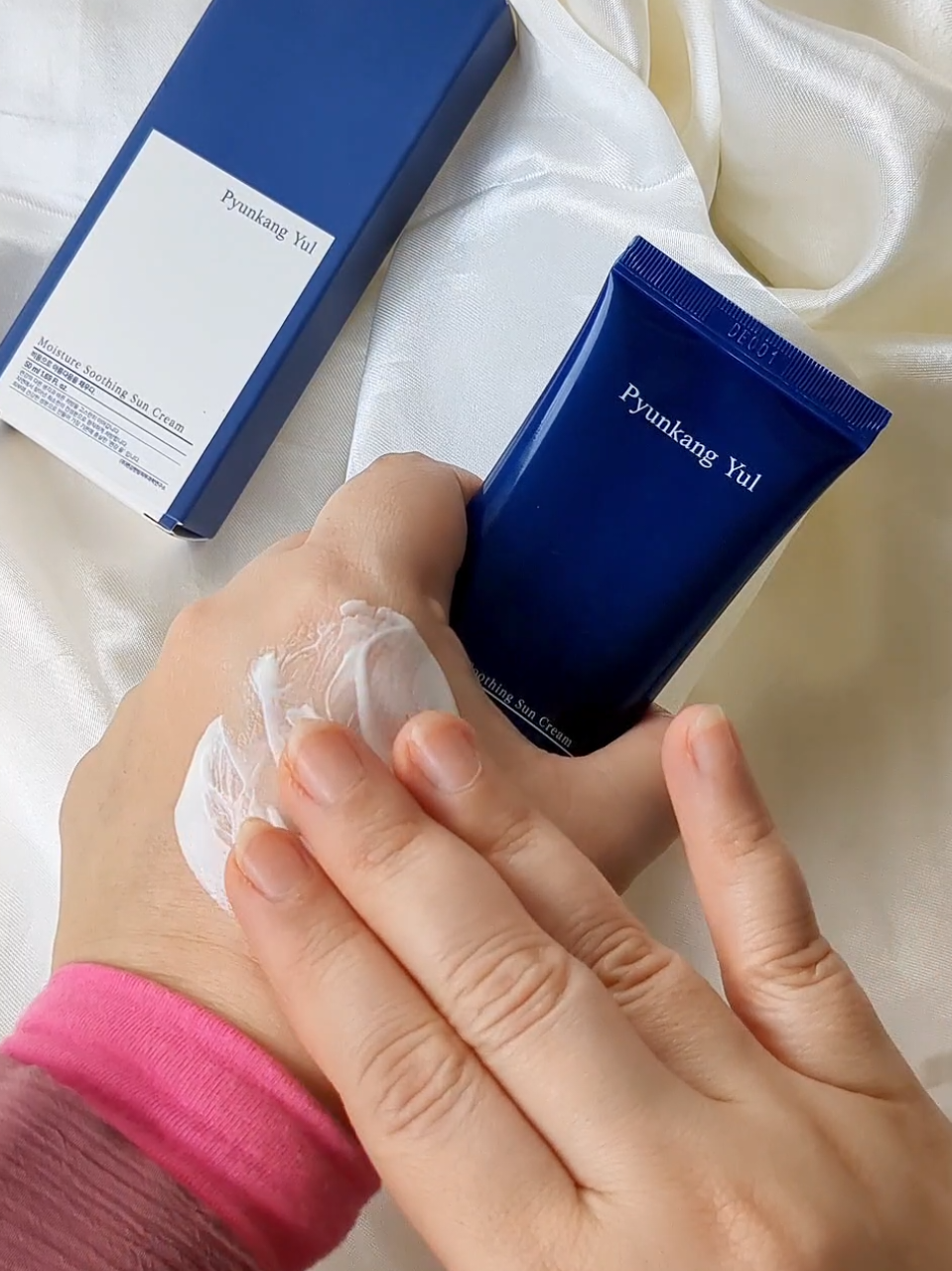 💙Pyunkang Yul - Moisture Soothing Sun Cream💙 💰Use code DEASY19 to save $$ when you order these products through Yesstyle.com I recently received this Moisture Soothing Sun Cream from @Pyunkang Yul (편강율)  @Pyunkang Yul Influencers  💙 If you're looking for sunscreen that's gentle on skin, consider Pyunkang Yul's Moisture Soothing Sun Cream! On top of providing broad-spectrum protection of SPF 50+ PA++++, the sun cream offers various skin care benefits like soothing and moisturizing care with centella asiatica extract and ceramide. The clinically tested formula is suitable for sensitive skin. Centella asiatica and Houtuynia cordata helps to soothe the skin. Specially formulated for powerful soothing, hydrating and replenishing skin with ample moisture. This refreshing product without white cast and fast-absorbing without stickiness sun cream strongly protects the skin against ultraviolet rays with SPF50+ PA++++ and will keep the soft and delicate skin healthy. Hyaluronic acids with various particle sizes replenishes the dry skin layer, offer all-day hydration and extra moisturization for heated skin. Ceramide strengthens the bond of the weakened skin moisture barrier and reinforces it to improve dry skin. 💙Thanks @YesStyle  @YesStyleInfluencers  for letting me try this product 🥰   #pyunkangyul #pky #sunscreen #sunstick #SPF #sunscreenviral #kbeauty