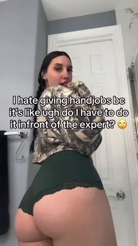 #creatorsearchinsights  Yeah like how does that work? 🫠 