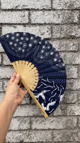 kipas souvenir batik lipat,bahan bambu dan kain batik,cantik,murah dan serbaguna #souvenir #kipas #handmade #handycraft 