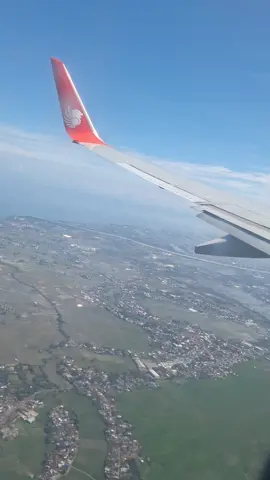 view kota makassar di atas pesawat lion air sangat indah#lion grup#sultan hasanudin air port