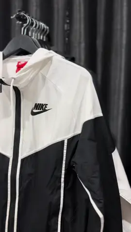 NIKE Nylon jacket zip up 🔥🔥 #nike #fyp #เทรนด์วันนี้ #sportwear #fypシ゚viral🖤tiktok 