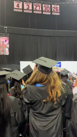 All of the hard work has paid off 💙🎓 #graduation #collegegraduate #collegegraduation 