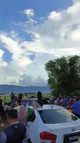 lanje sikit tanpa lagu..... bunyi dia bergegaq jantung...