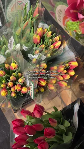 Put a smile on someone’s face today! 💐🫶  #wholefoods #wholefoodsmarket #flowerbouquet #flowers #girlthings #flowers #relatable #fyp #foryou 