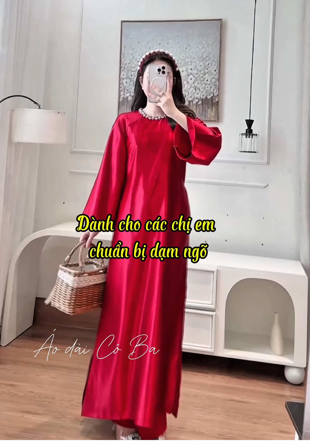 Chị em chuẩn bị dạm ngõ tham khảo nhé, có sẵn 3 màu cho chị em lựa luôn☺️🤗#aodai #aodaicoba #aodaisuong #aodaicachtan #aodaicuoi #aodaivietnam 