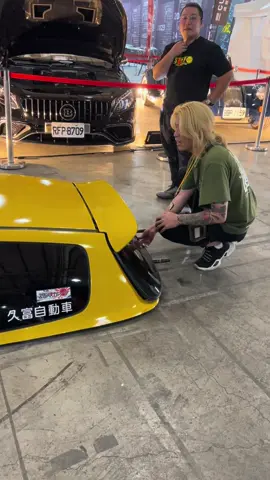 他是這樣開的 