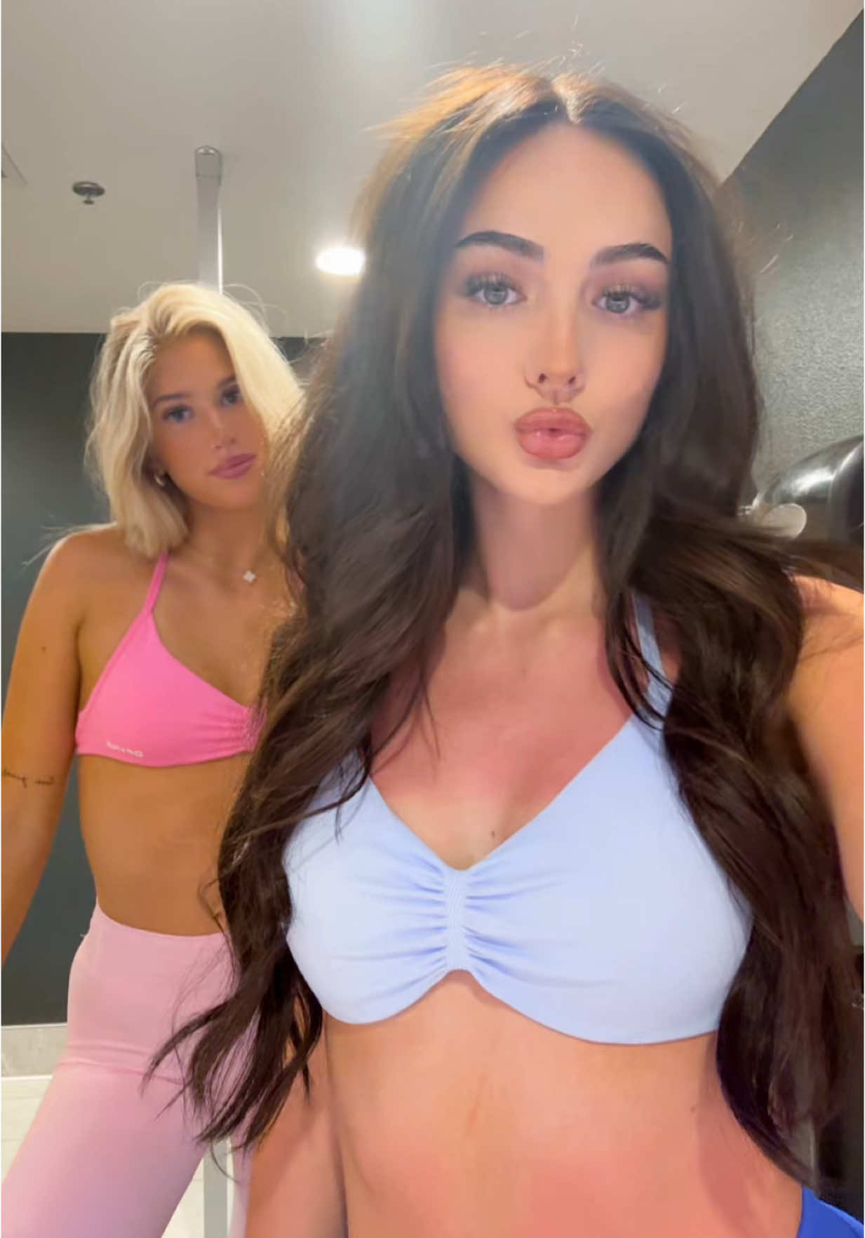 hiii