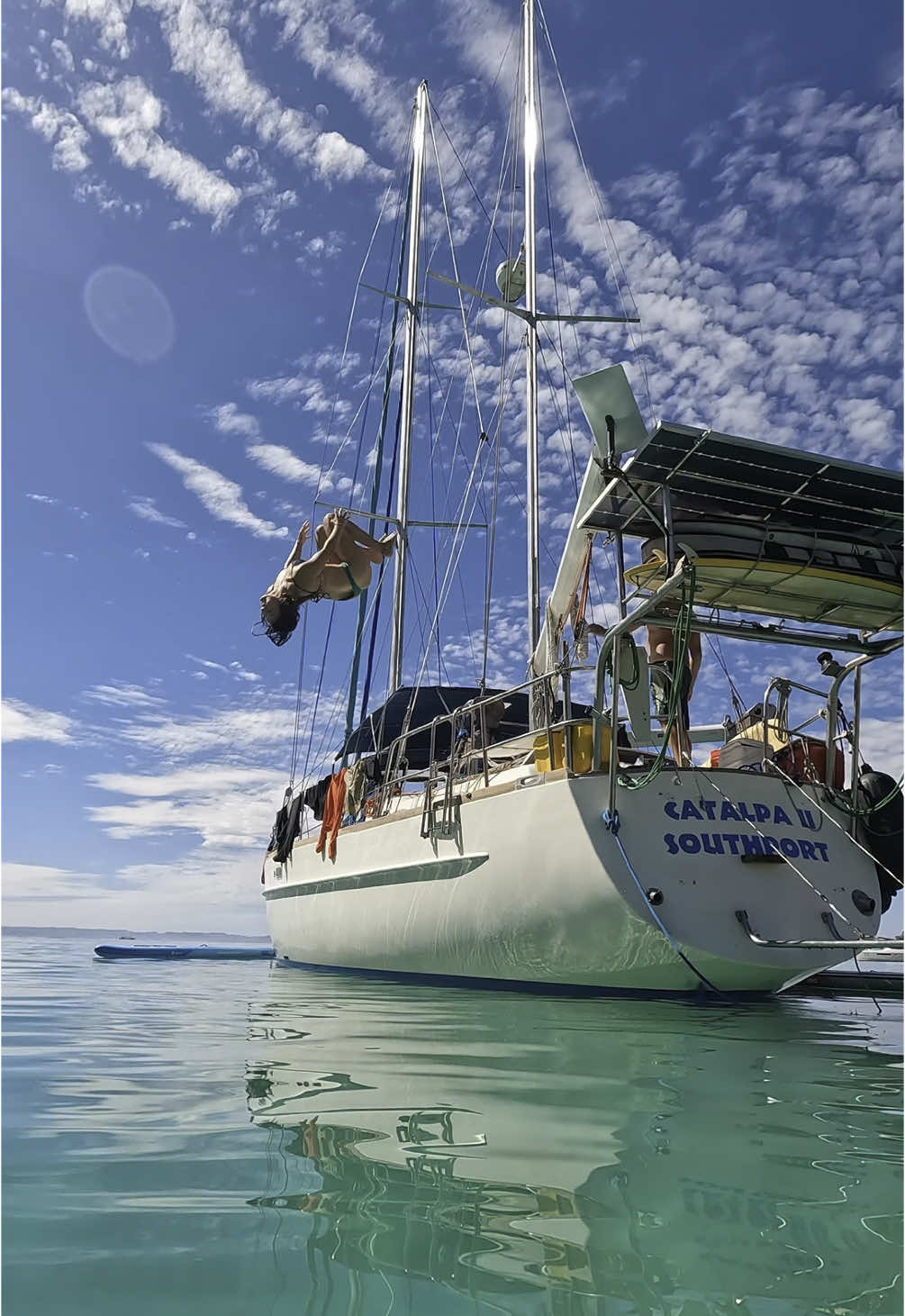Recently did a 18 month refit on our floating home 🩵⛵️🌊 #fyp #sailing #traveltok #story 