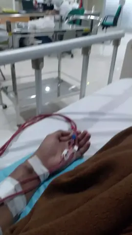 BISMILLAH ☺️ #dialisis #semuaorang #pasiengagalginjal #gagalginjal #hemodialisis #semuaorangbaik #ginjalsehat #sehatbersamaherminapurwokerto #cucidarahday #cucidarah #fypシ゚ #ginjalkronis 