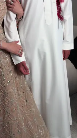 الفديوهات مو كذا بس قصيت كثير ماتبين البنت 🔴🔴🔴#مصورات_عرايس #مصورة_جوال #القصيم#ترند#ملكه #عقد_قران #ترند_تيك_توك 