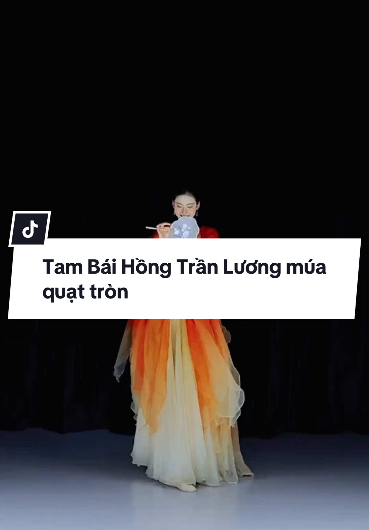Tam Bái Hồng Trần Lương múa quạt tròn đẹp mê 🥰#fyp #muacotrang #mymemua 