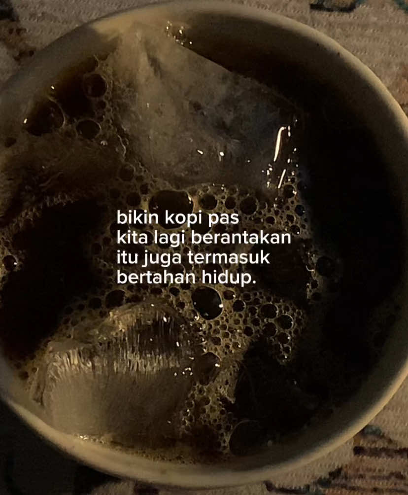 biar kopi yang bicara #coffee #coffeeaddict #blackcoffee 