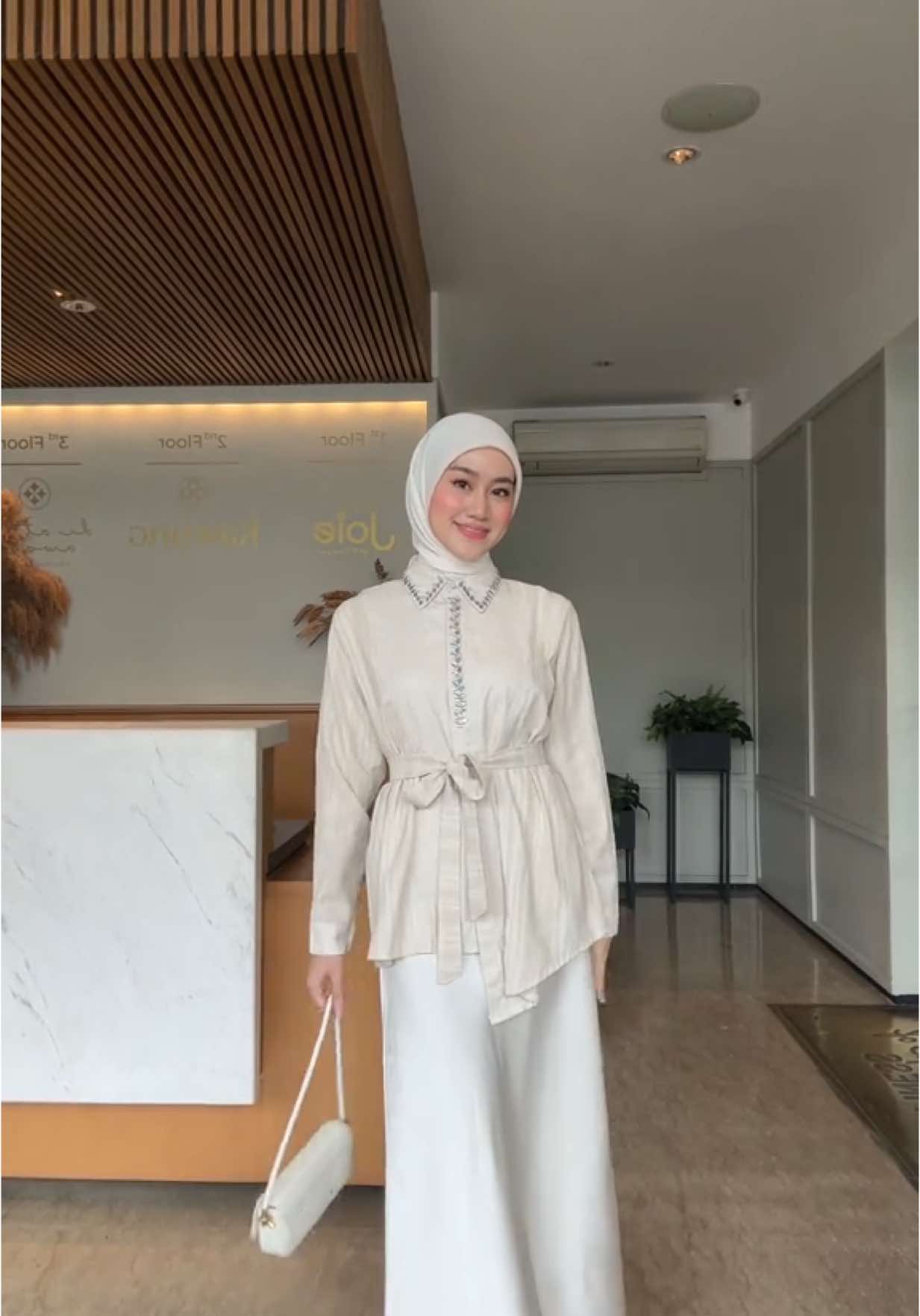 cantikk sekalii bajukuu😍