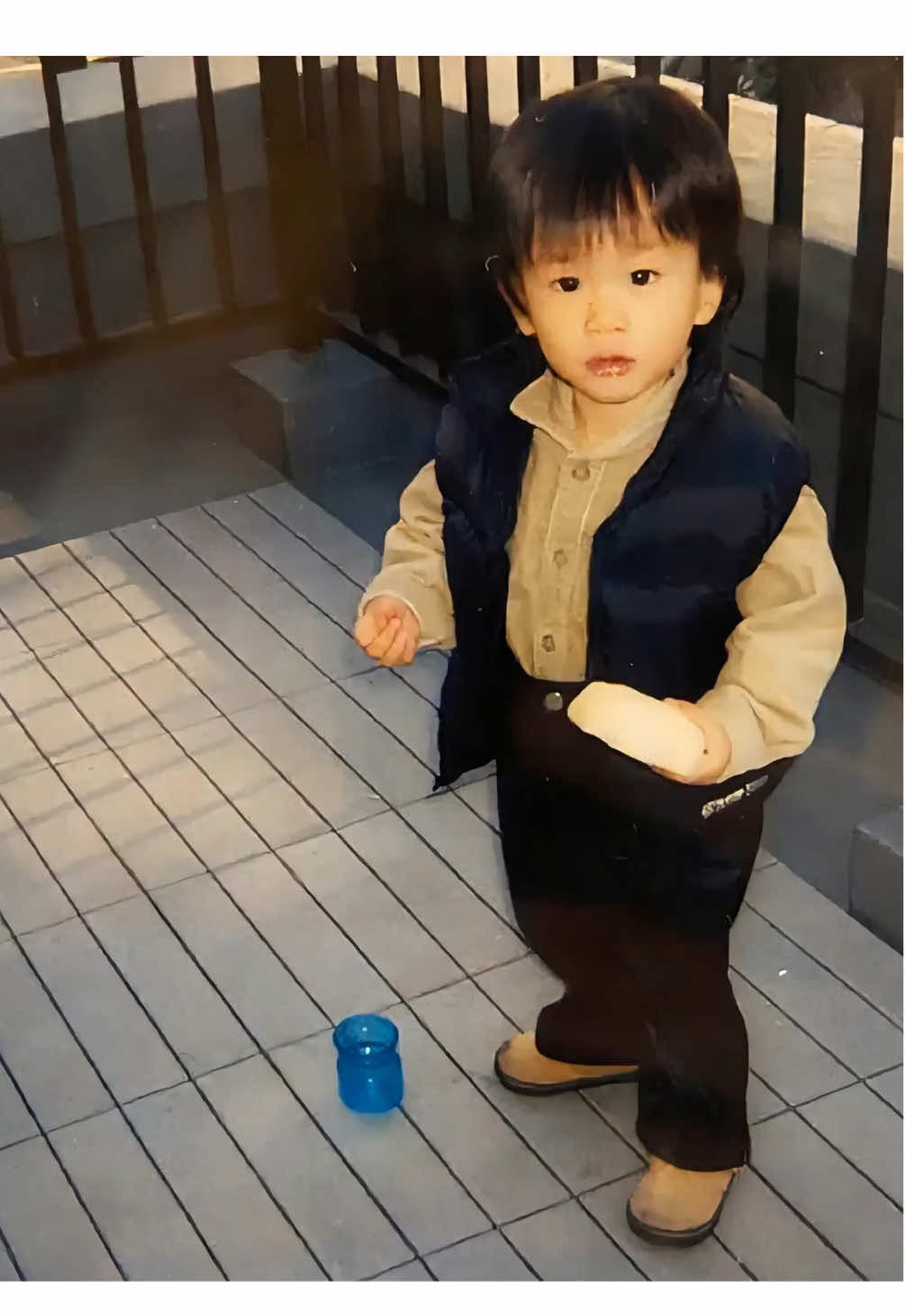 AI動画を作ったんですが、子供の頃の森英寿さんが料理していて、可愛いじゃないですか#BUDDiiS #森英寿 @BUDDiiS.official @もーりー【アホと弟】 