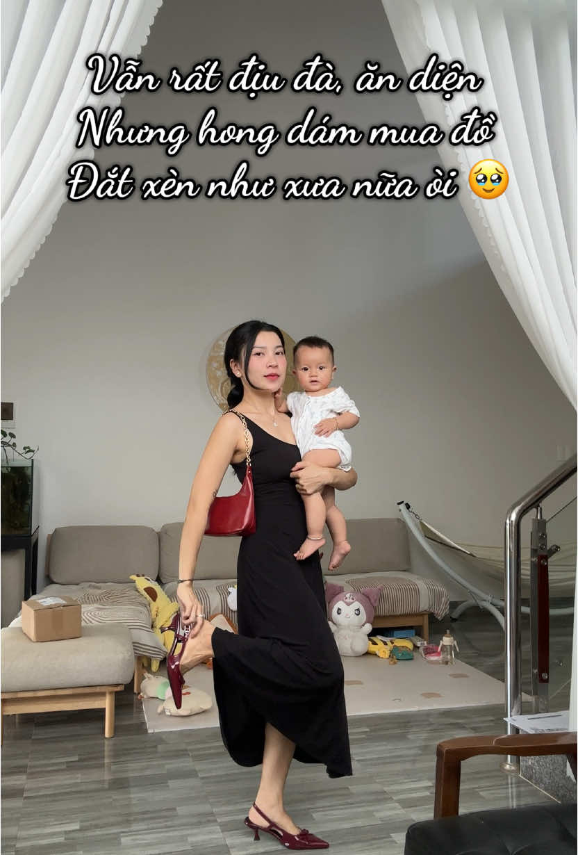 Mê này mê nọ mà có con nhỏ nên thui tạm gác lại nha nha 🥹 #Chinmesunny #mebimhiendai #mebimchamcon #chamcon 