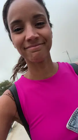 What’s next aliens?! #chicagosandstorm 