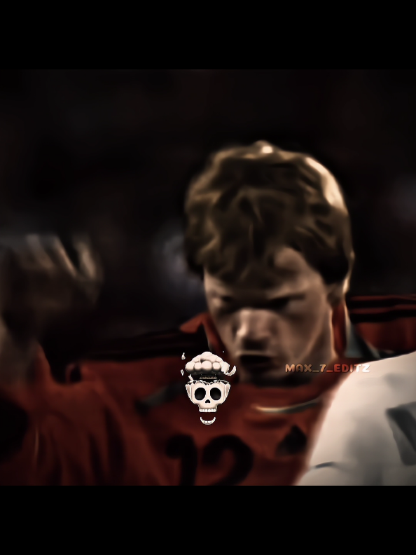 #creatorsearchinsights Oliver Kahn Reaction to Cristiano knuckleball ☠️
