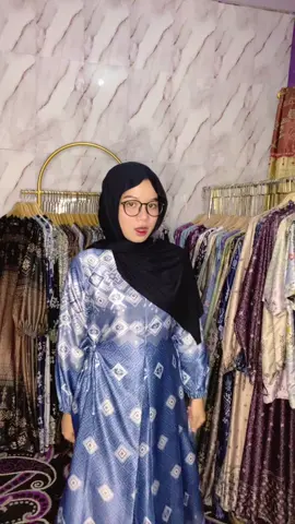 Gamis aulia 😍🥰  #gamismurah #gamiskekinian #gamislebaran #fypage  #viralvideo 