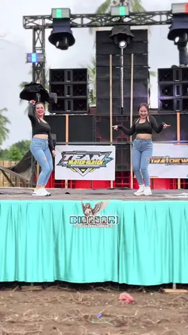 Duet asik🤩@cevika @_Amoy #bidadarisoundhoreg #sound #horeg #soundhoreg #lumajang #dancerhoreg #ceksound #soundlumajang #horegjawatimur #pagowan #pasrujambe 